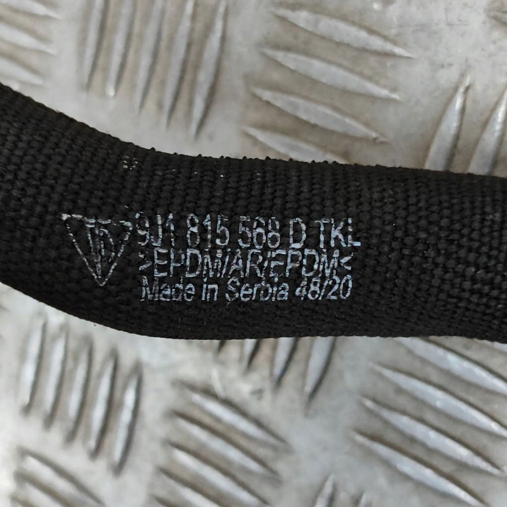 фото №8, Audi e-tron gt 2022 шланг / wąż радиатора