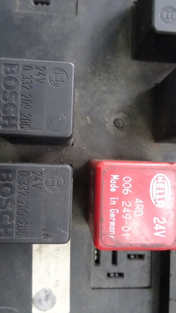 фото №6, Daf 75cf коробка предохранителей