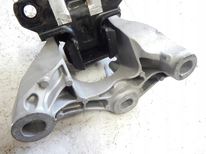 фото №5, Подушка двигателя левая mazda 2 dj 14-20