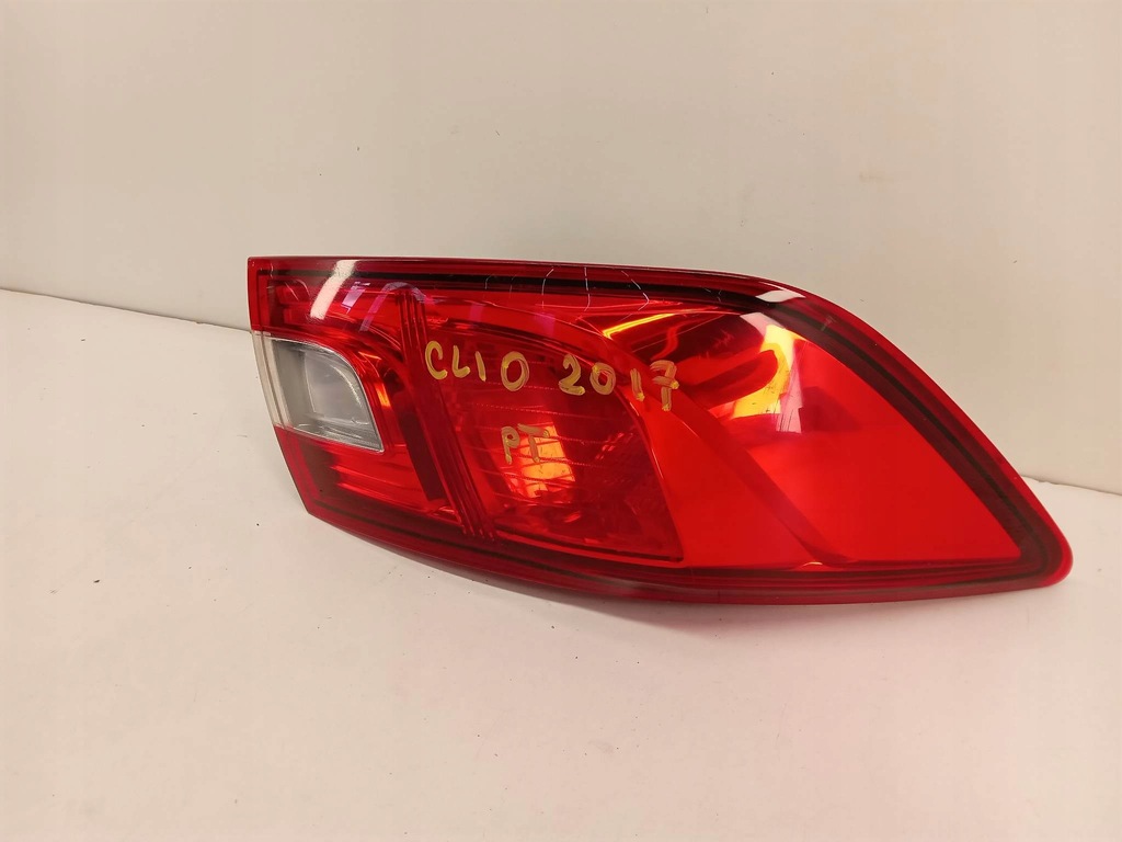 фото №2, Лампа правая задняя renault clio iv 12-16