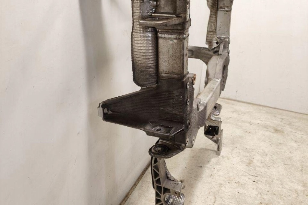 фото №9, Подрамник передние porsche panamera 970 97034110110 бензиновый 397kw 2012