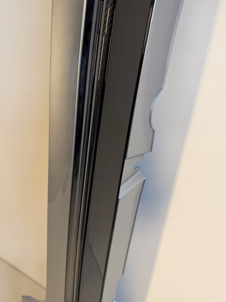 Купити Mercedes amg gt 192 хром молдинг поріг права оригінальна