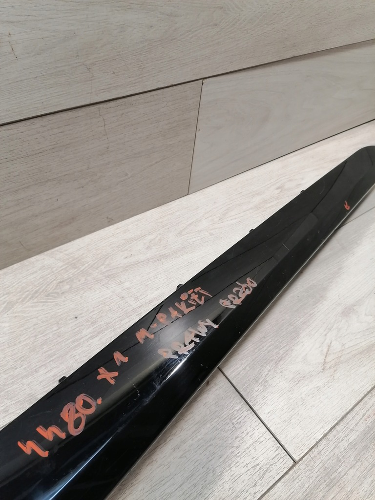 фото №10, Bmw x1 молдинг дверь правый перед 51129881952