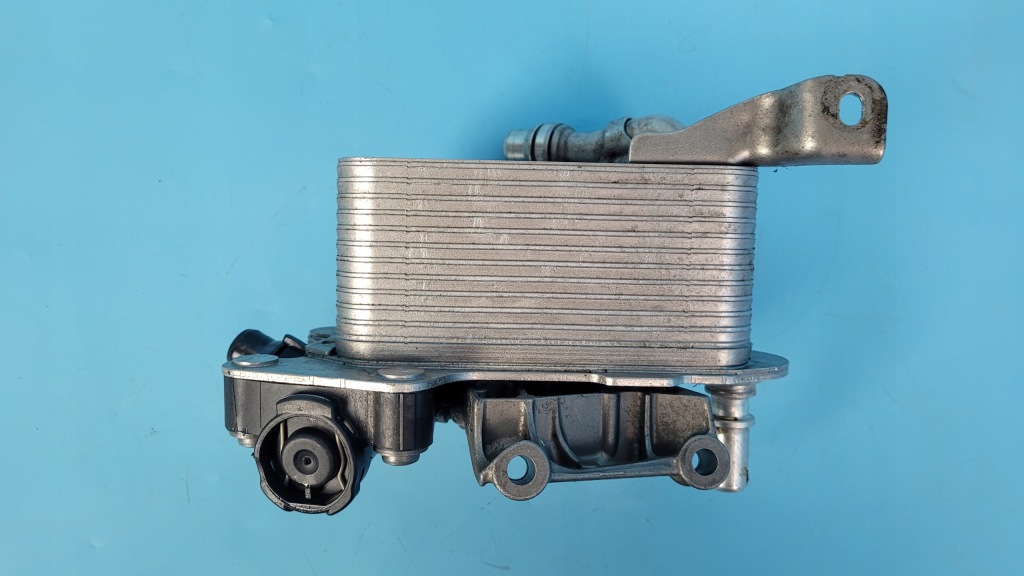 Bmw x6 iii g06 20r радиатор радиатор масла коробки 8580419 Оригинал