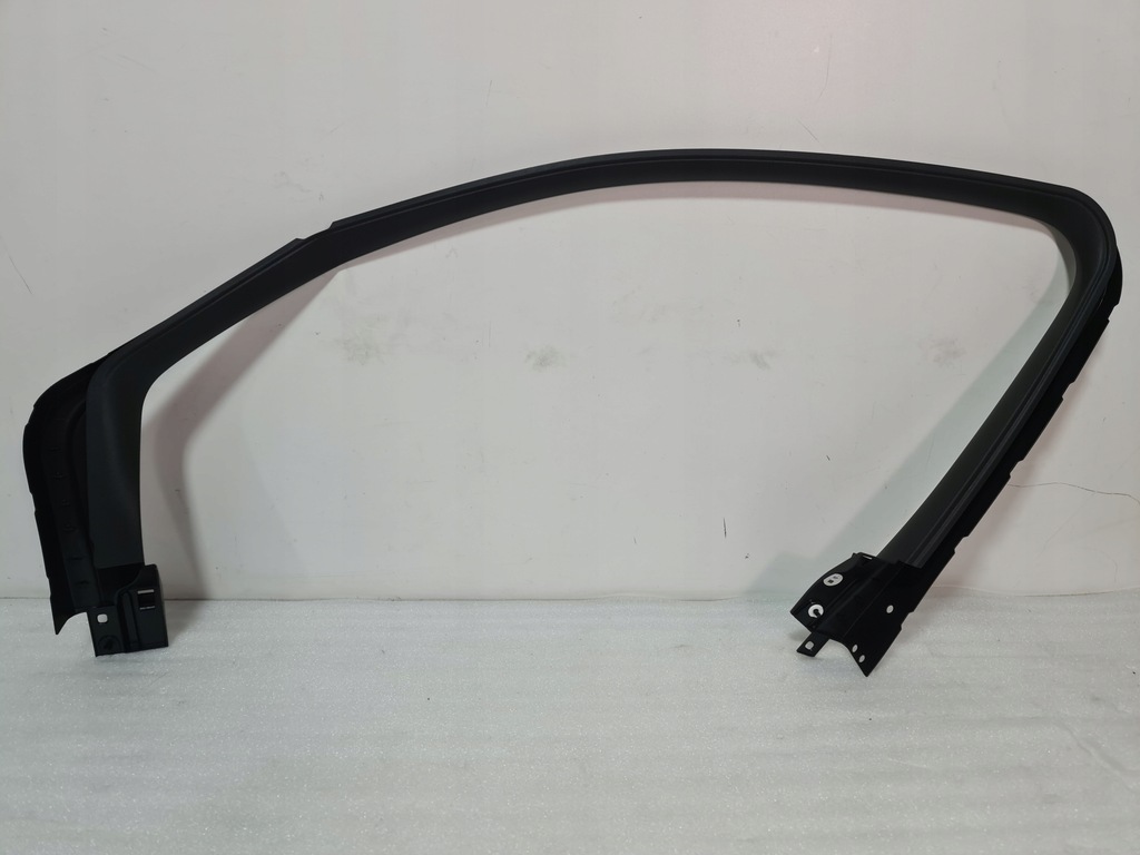 фото №8, Opel crossland x рамка защита рамы дверь левая перед 13452115