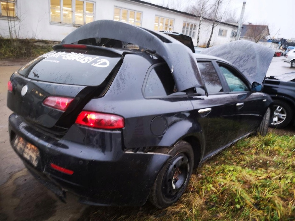 фото №9, Alfa-romeo 159 двигун кришка обігрівача 2007 2.4l 52407578 eab901