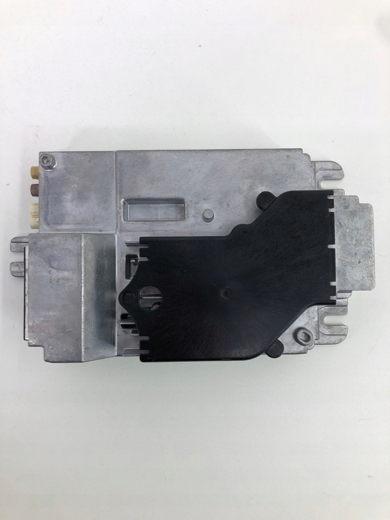 фото №1, Bmw 2 u06 усилитель радио 5a923e301