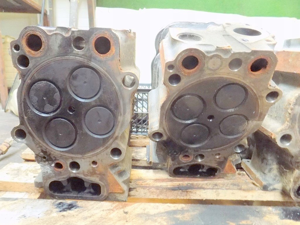 фото №8, Scania r 124 420km 2001r головка комплектна