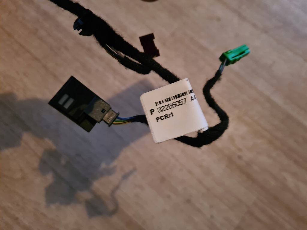 фото №3, Volvo xc40 камера радар датчик перед 32268833