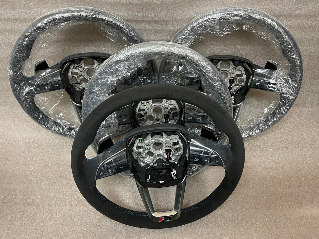 фото №13, Audi rs3 rsq3 воздуховод 0km alcantara 83a419091r