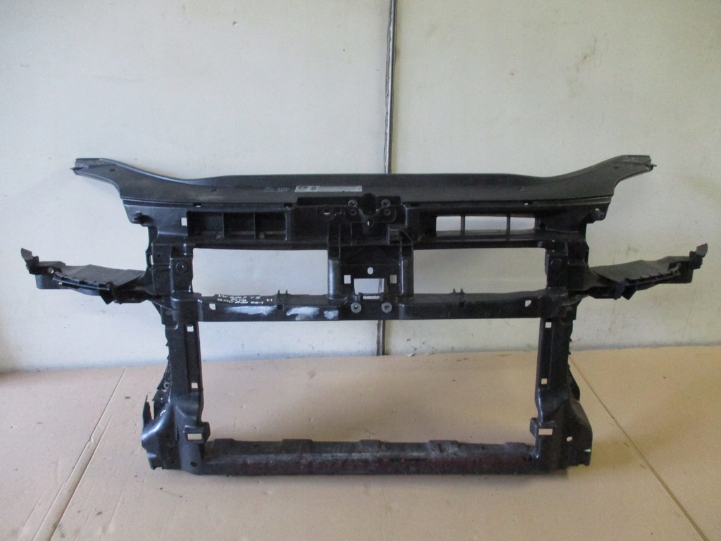 фото №1, Pas перед vw golf 5 v plus 5m0805588d