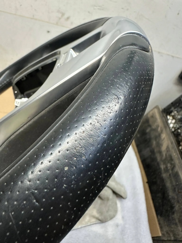 фото №10, Volvo v60 2012 кермо