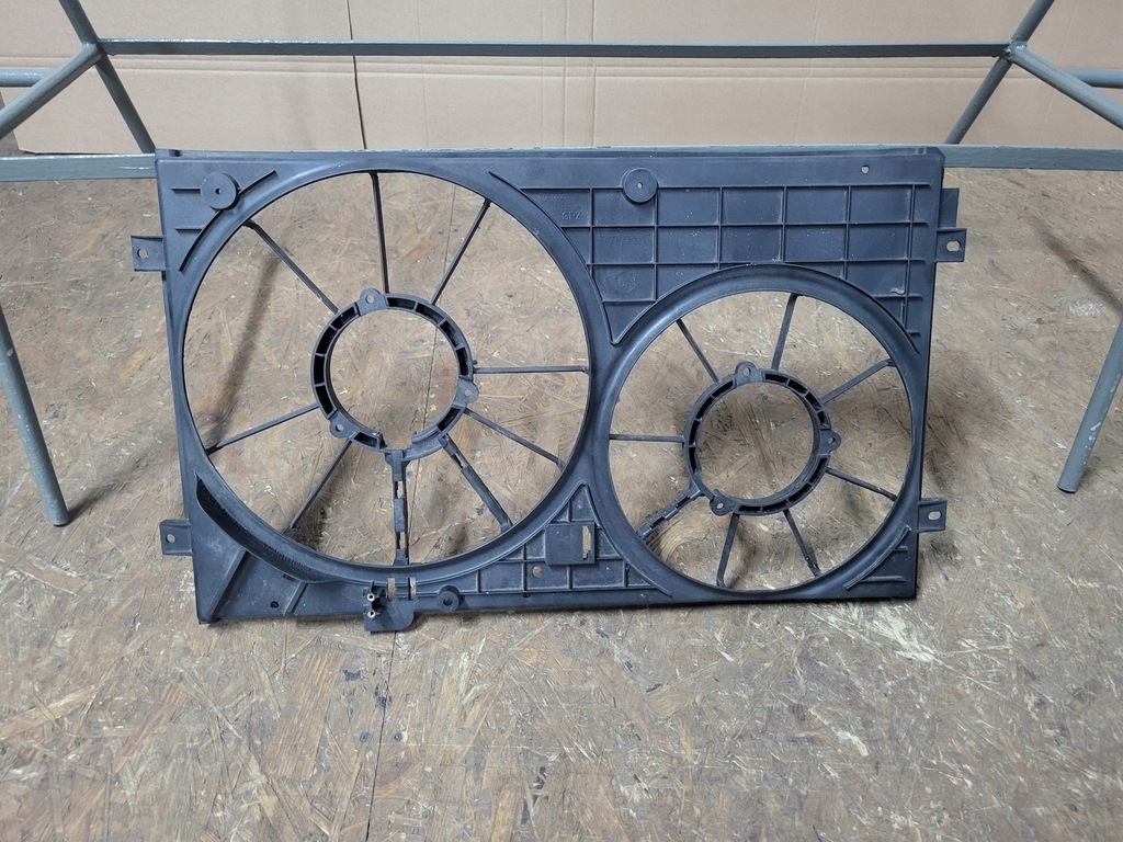 фото №8, Vw golf vi 6 touran корпус вентилятора радиатора