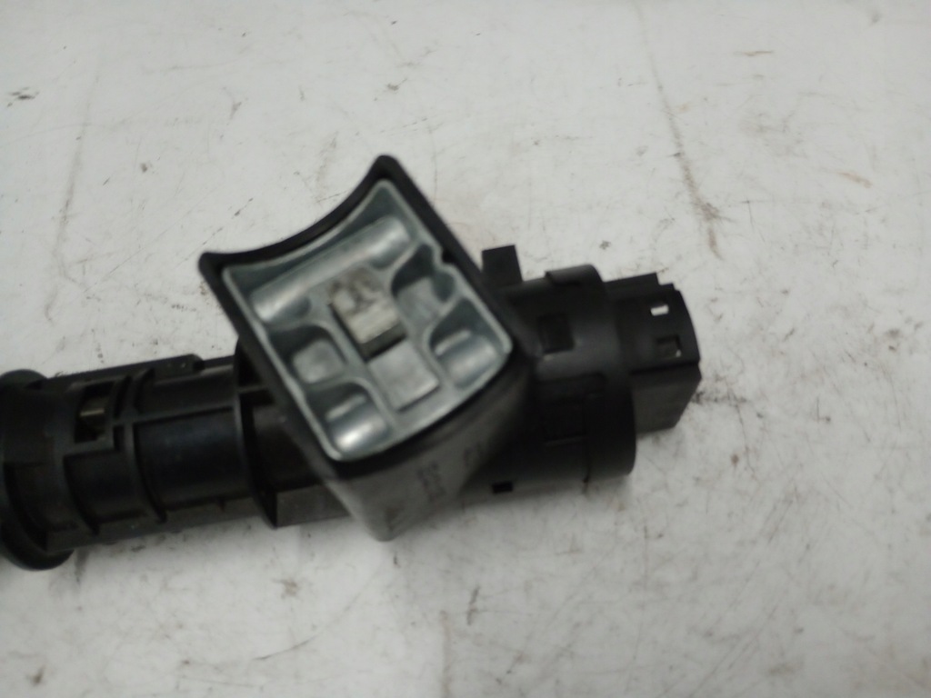 фото №8, Fiat замок зажигания ключ pilot 61027500 trw210401 europa