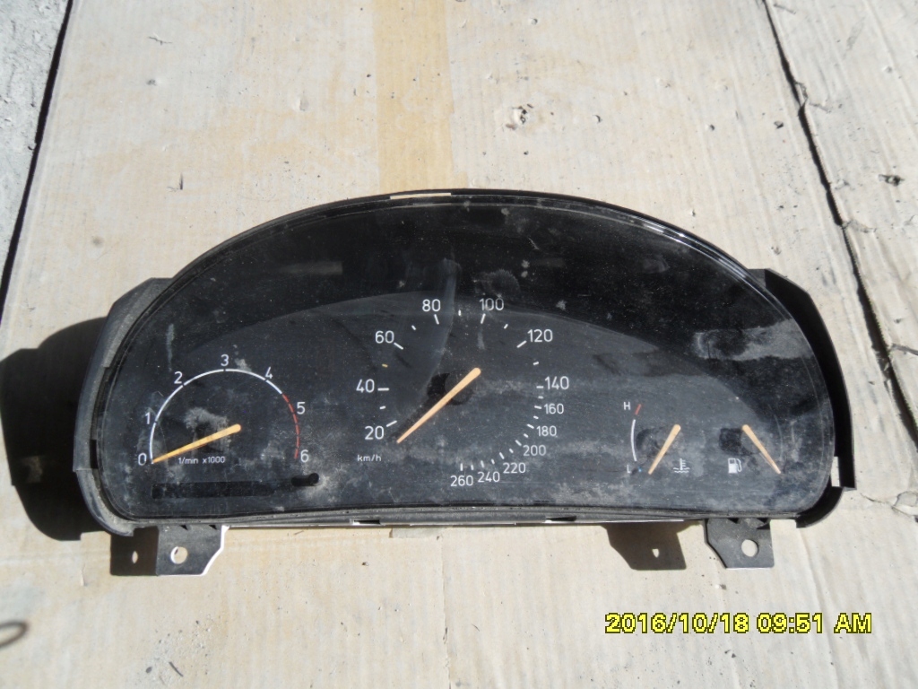 фото №1, Счетчик приборы saab 5373188