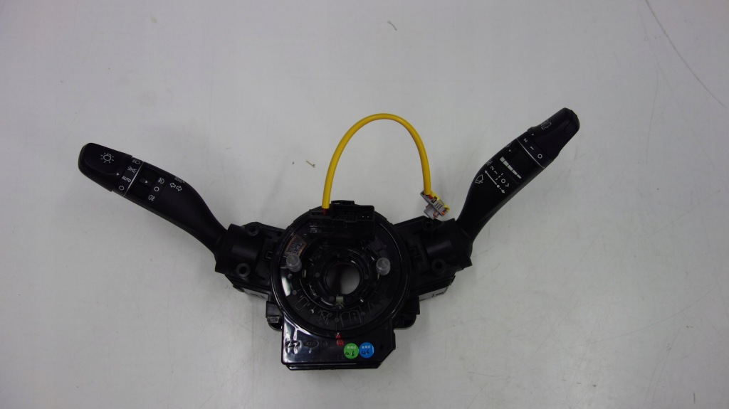 фото №1, Hyundai i30 переключатели лента шлейф 93490-g4230