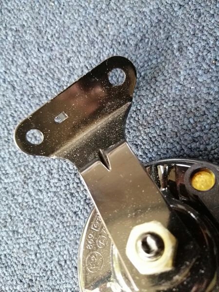 фото №3, Оригинальный клаксон land rover amr5611