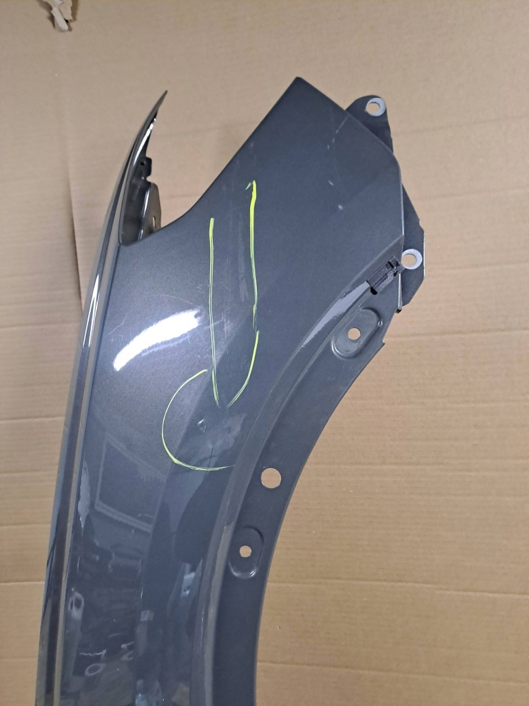 Audi q3 83a крыло  правый с Разборки