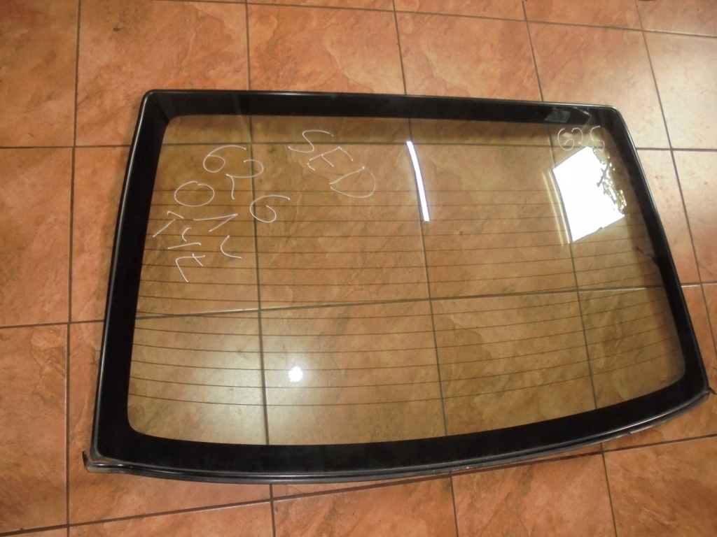 фото №1, Скло задня mazda 626 2.0b 01' sedan