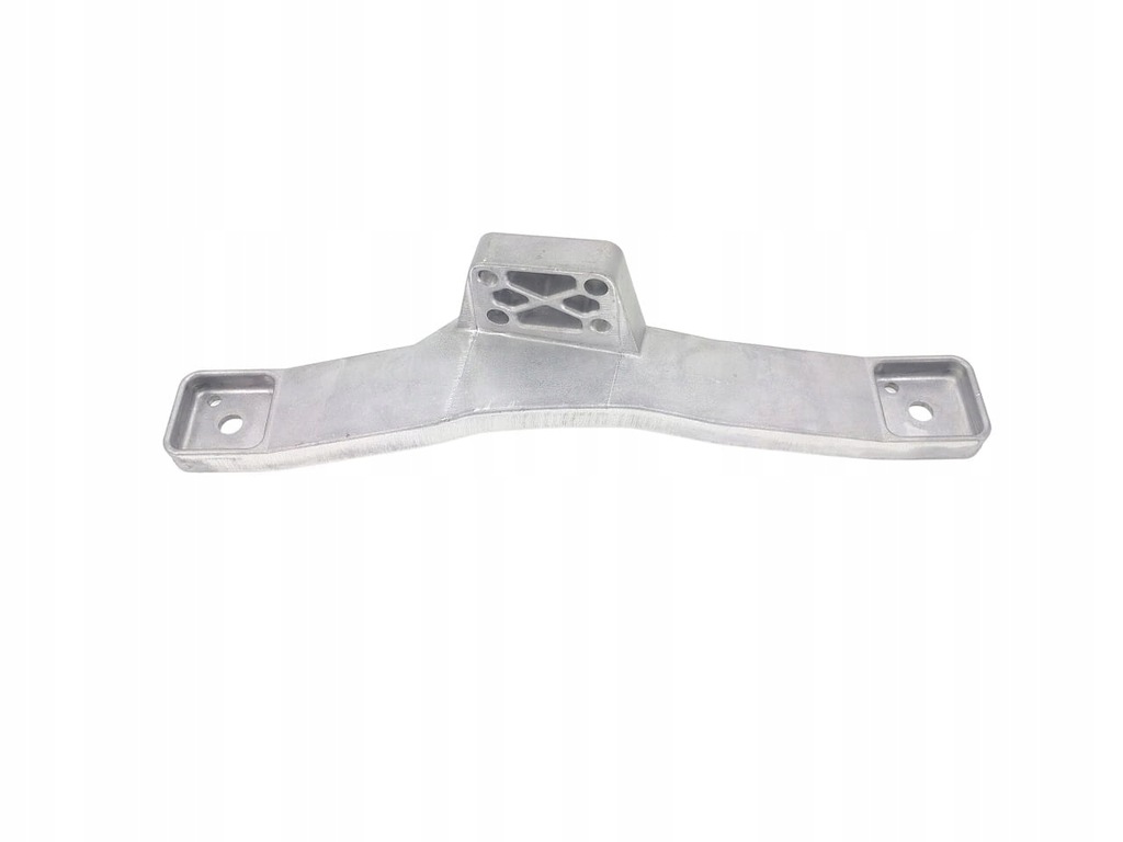 фото №1, Кронштейн редуктор правая jimny