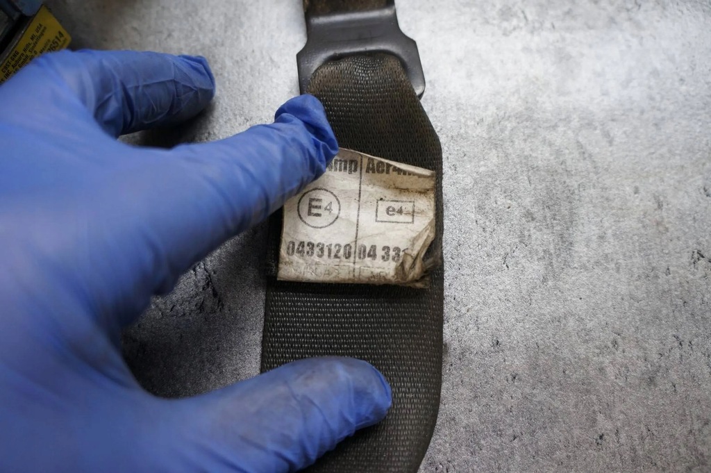 фото №5, Pas безопасности правый перед chrysler 300c