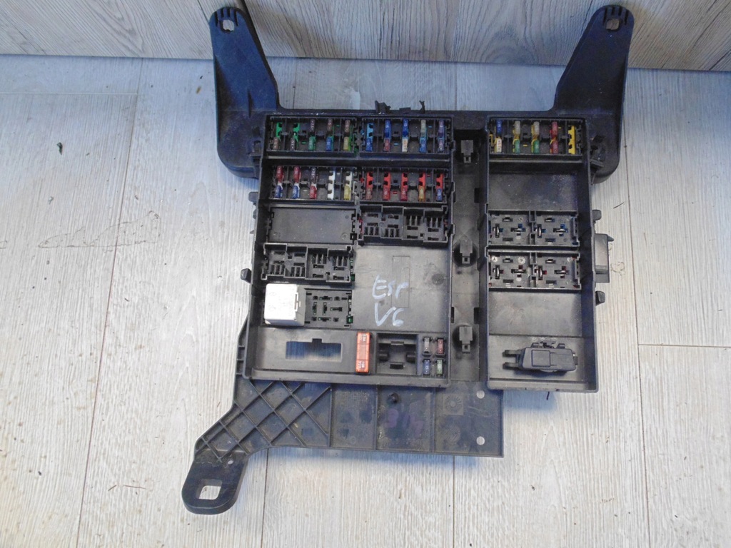 фото №1, Коробка предохранителей renault espace iii