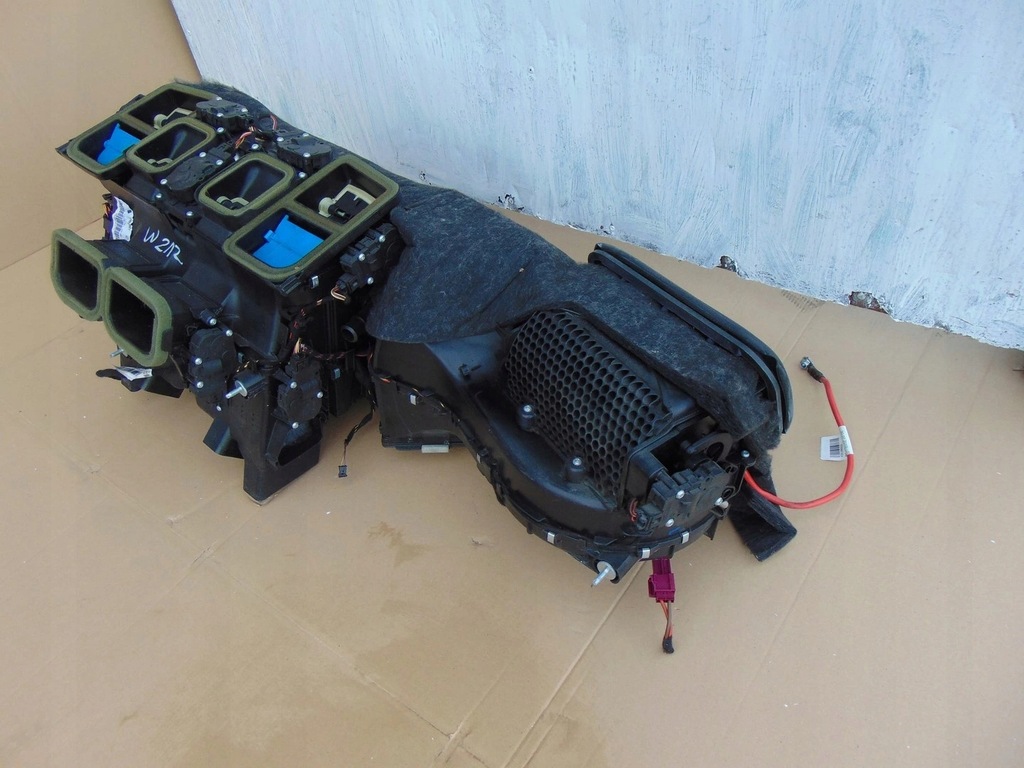 фото №7, Отопитель комплектная mercedes w212 2010r europa