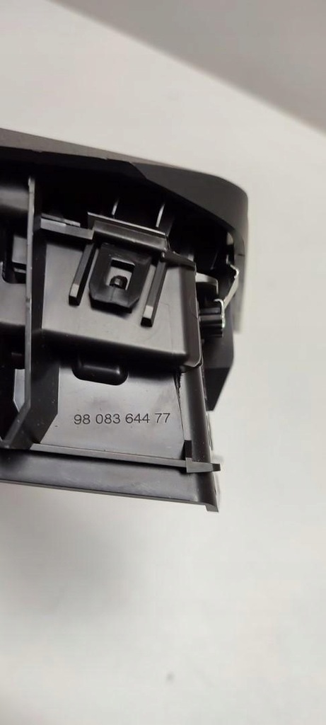 фото №7, Opel vivaro c решётка обдув правая 9808364277