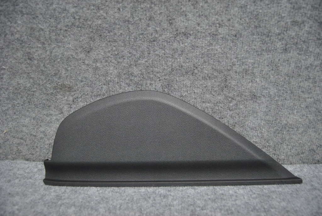 фото №1, Hyundai kona заглушка консоли левая