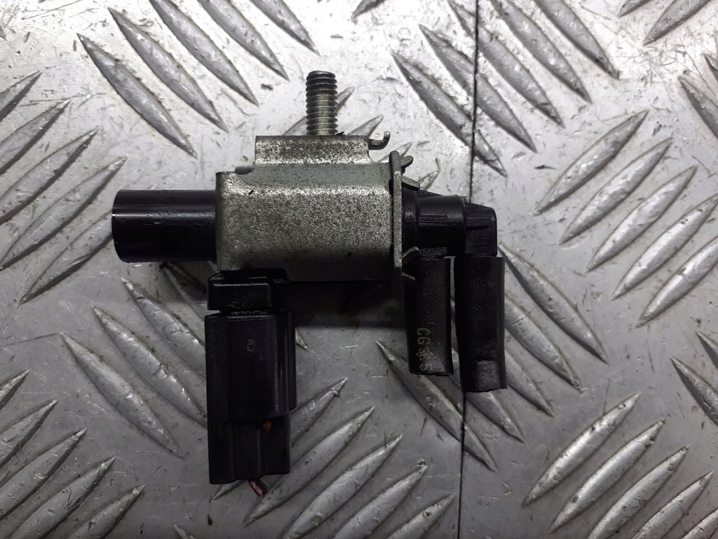 фото №1, Клапан вакуумa mazda 5 1.8 16v 4m5g-9a500-nb