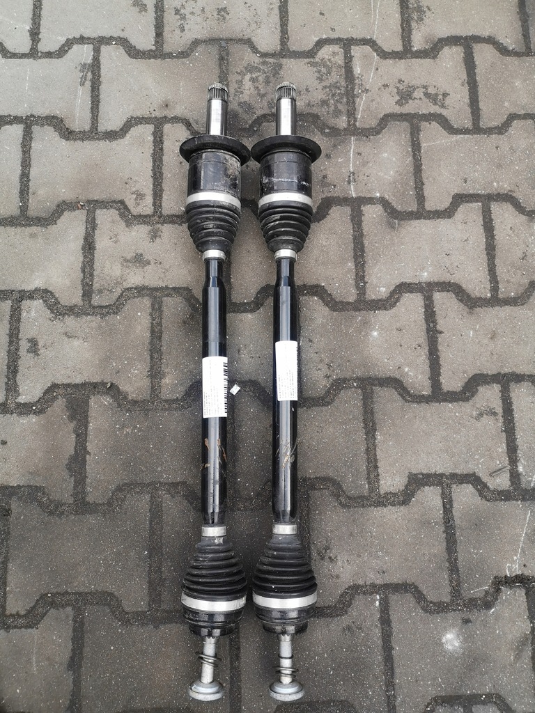 фото №1, Привідний вал задня права bmw f40 f44 f39 x2 f60 8679838