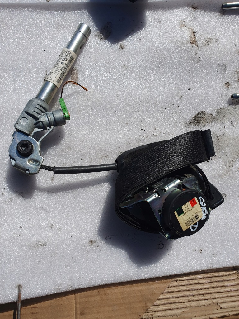 Крышка заливной бака топлива opel corsa d 4d kod z157 2008r. 1.3 cdti 5d Оригинал