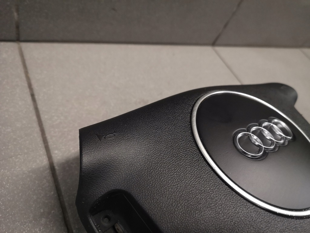 фото №7, Подушка подушка безопасности руля audi a4 b6 8e0880201ab
