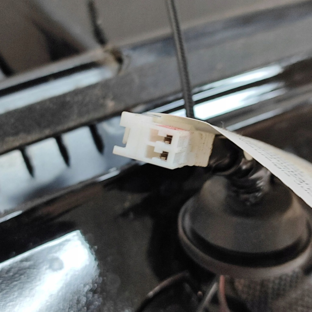 фото №7, Kia ev6 2023 спойлер кришки задній / багажника