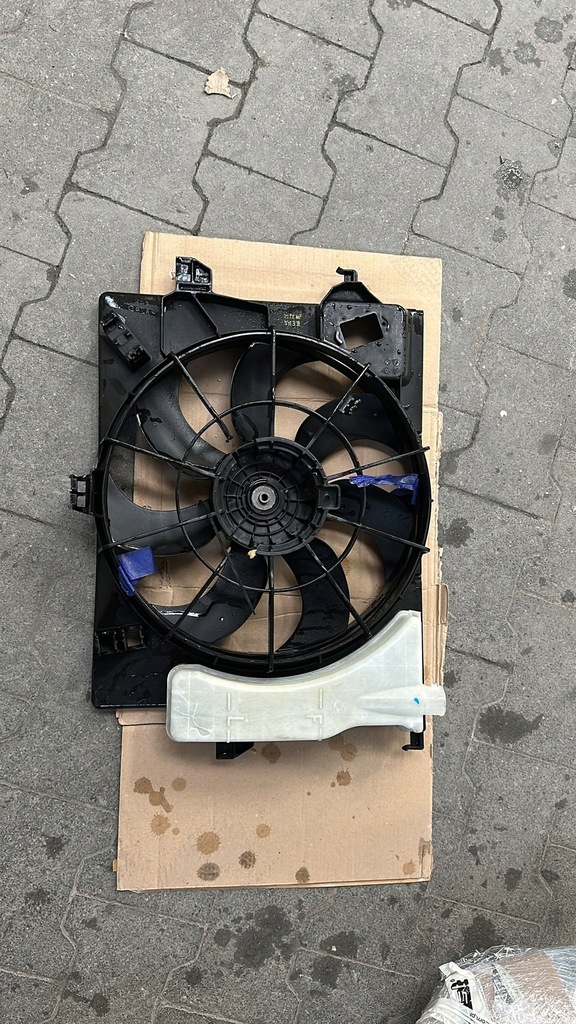 фото №1, Hyundai veloster 2011- корпус вентилятора