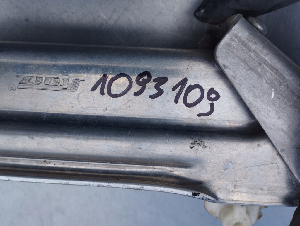 Купити Bmw e39 куліса підйомник автомобіля 1093109