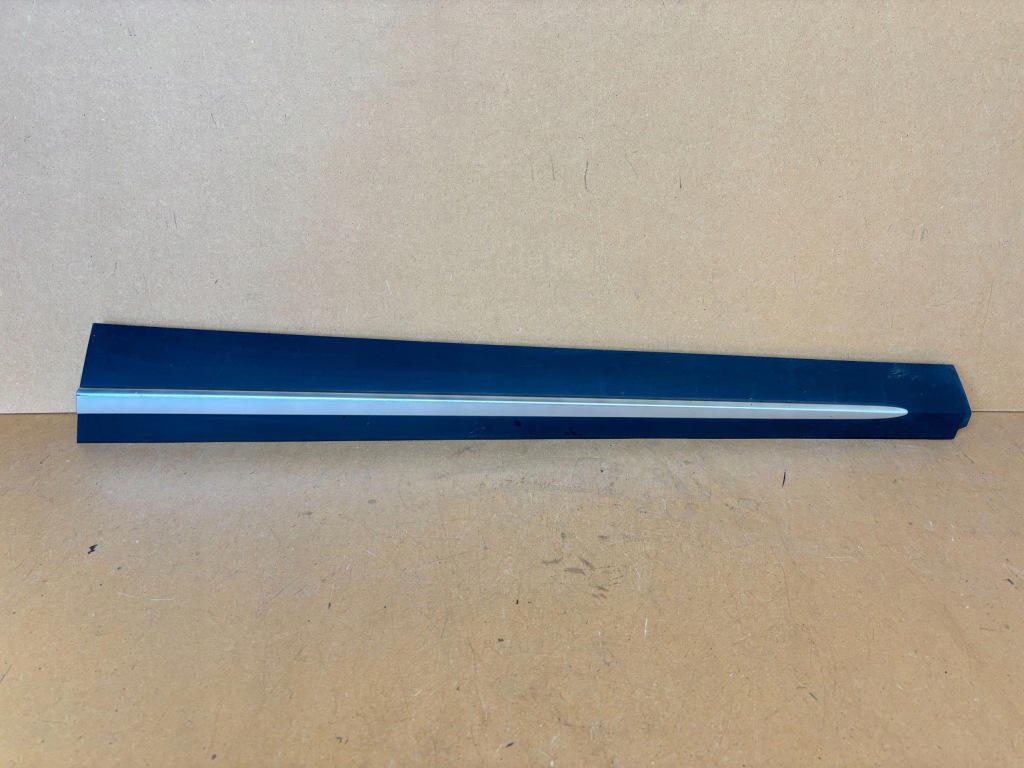 Купити Молдинг двері ліва перед передній mazda cx3 cx-3