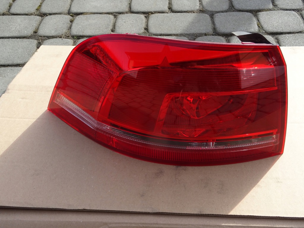 фото №1, Vw passat b7 kombi лампа задняя задняя левая 3af945095e