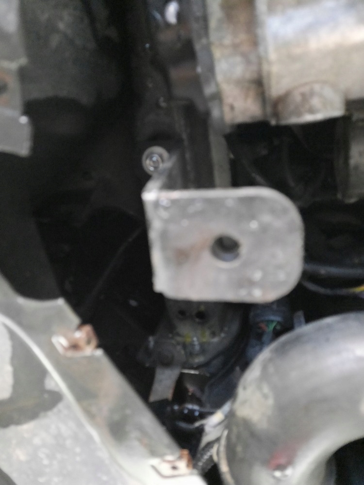 фото №12, Стальной защита двигателя vw golf mk5 2004-2010