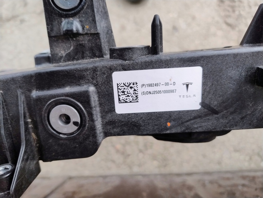 Купить Усилитель ремень передний tesla y juniper рестайлинг  2025-^ 1982497-00-d