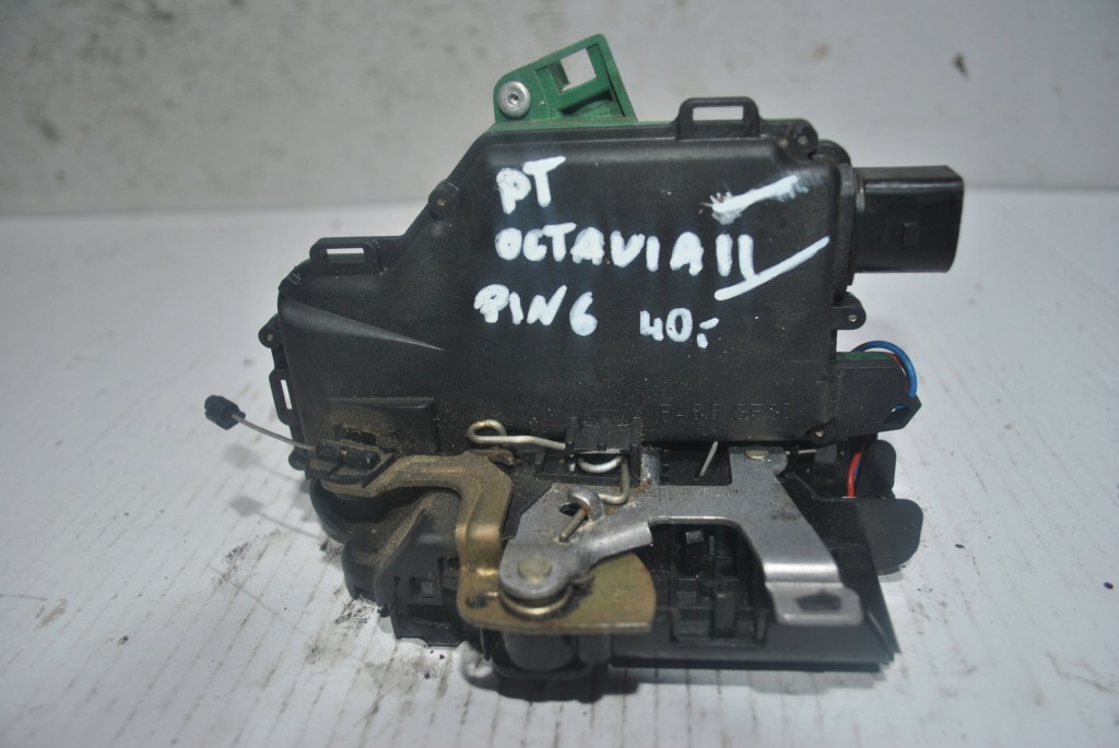 фото №1, Замок дверь правый задняя skoda octavia ii 6 pin