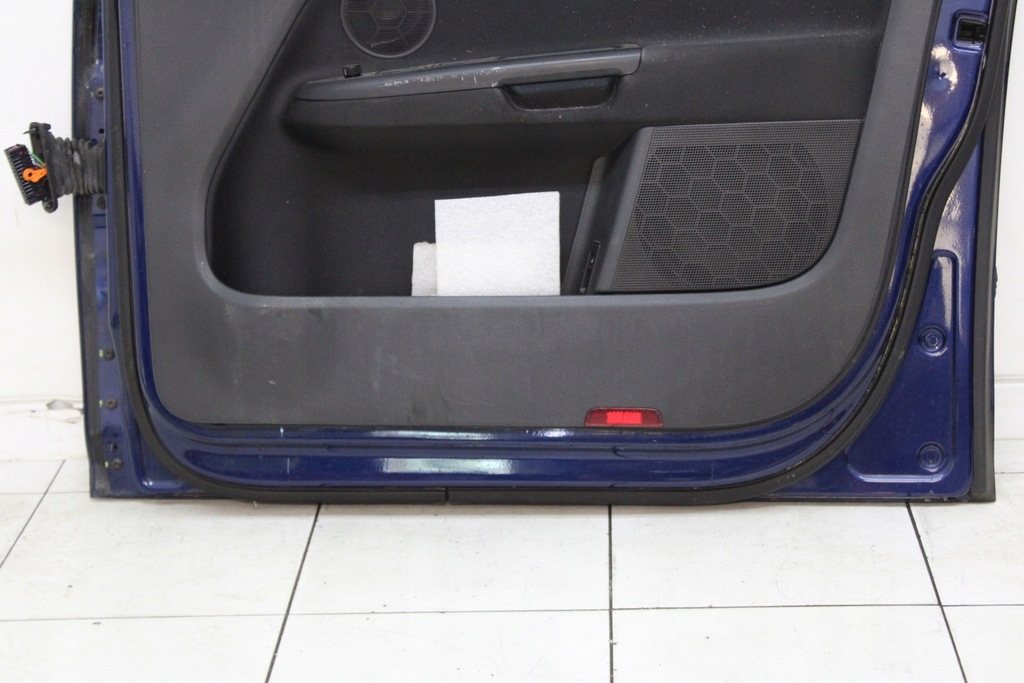 фото №13, Дверь правое передние правый перед volkswagen vw golf vi plus 08r- ld5q - kod