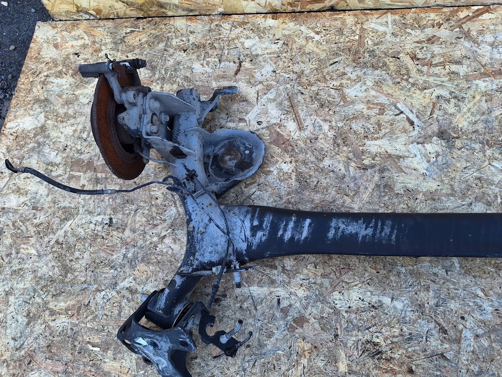 фото №4, Oś задняя renault megane iii kombi 09-