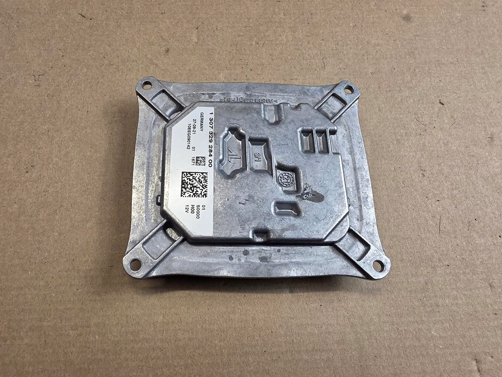 фото №1, Перетворювач led alfa romeo giulietta 130732928400 nr.3 26