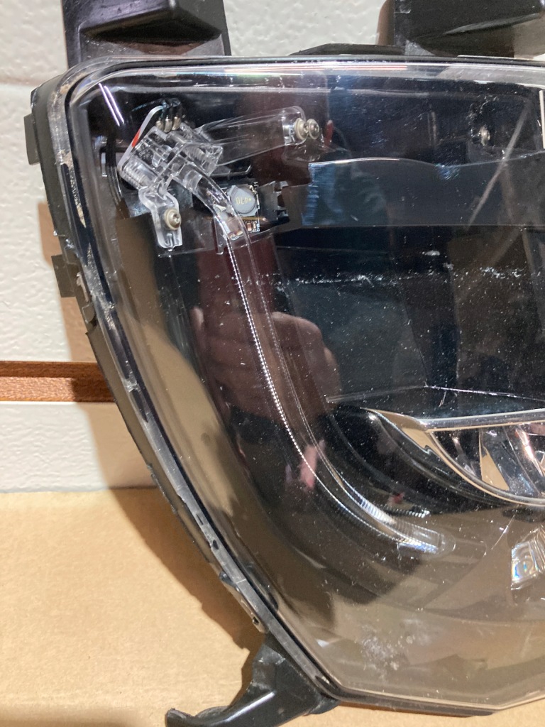 Протитуманна фара правий передній tesla s 6005916 Доставка