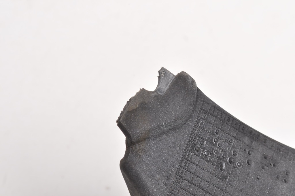 Купить Alfa romeo 4c накладка пластик ветровик рама кровельная 50527642