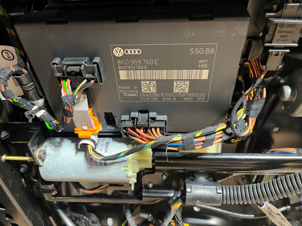 фото №13, Audi a5 8t sportback сиденья grzene вентилируемые обшивки заднее сиденье комплект новый