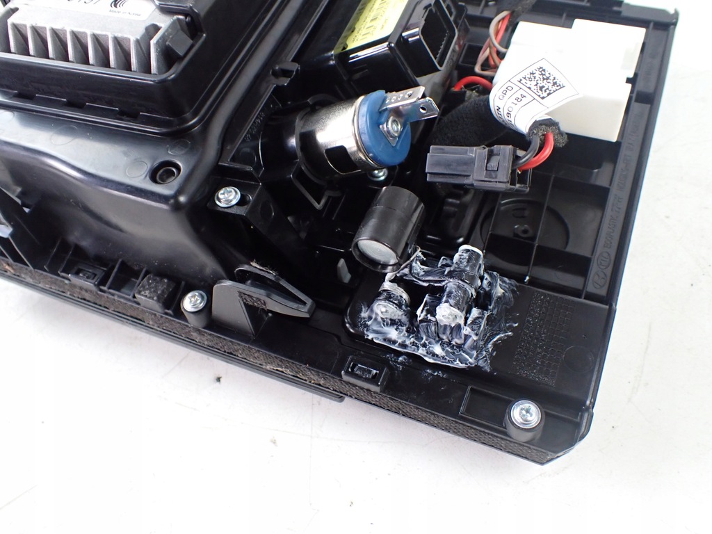 фото №8, Dekor бардачок зарядное устройство kia optima iv