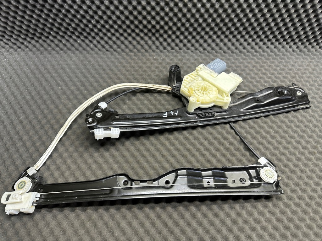 Купити 9826079480, механізм підйомник скло przwy перед peugeot