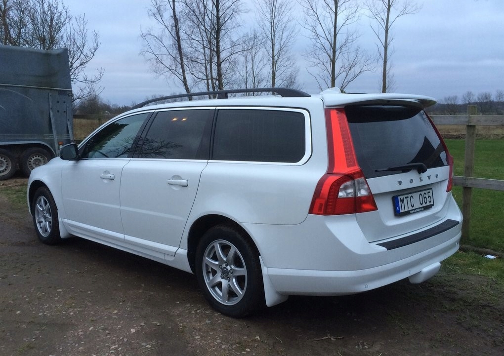 Volvo v70 xc70 2007 спойлер спойлер на крышка грунтовка Доставка